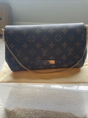 Louis Vuitton Favorite MM Monogram